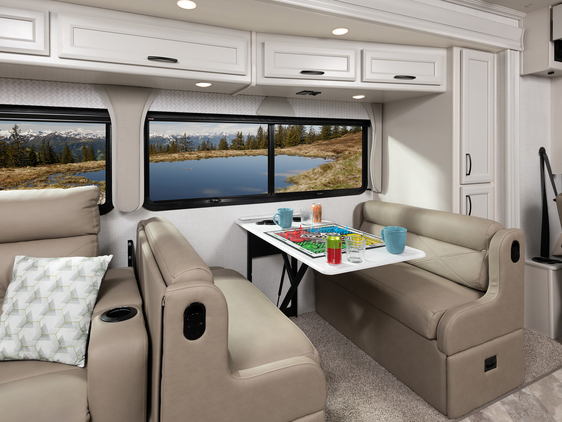 2024 bounder greatest selling class a gas rv fleetwood rv